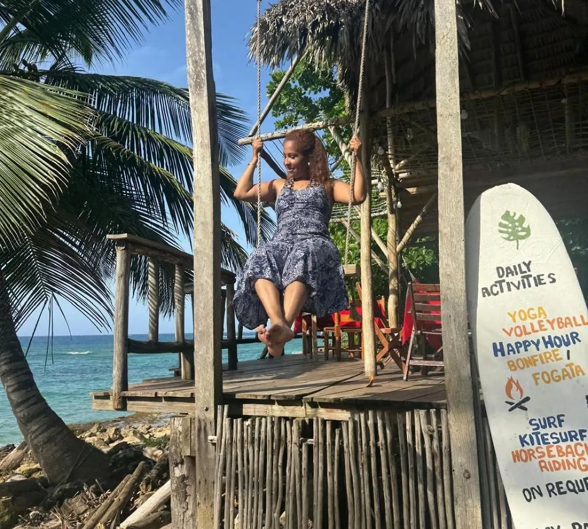 Perla Marina Ecolodge Beach - Kite, Surf, Next Encuentro Beach, Cabarete Bombita 4*,