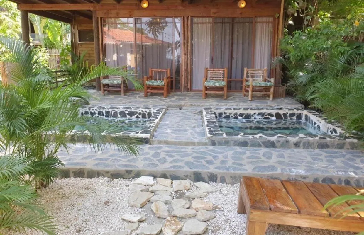 Perla Marina Ecolodge Beach - Kite, Surf, Next Encuentro Beach, Cabarete Bombita Hotel