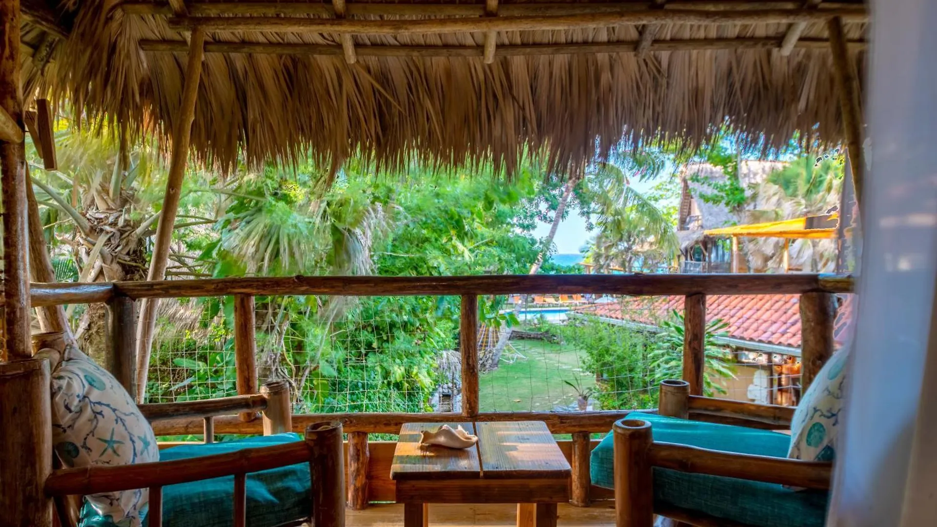 Perla Marina Ecolodge Beach - Kite, Surf, Next Encuentro Beach, Cabarete Bombita 4*,