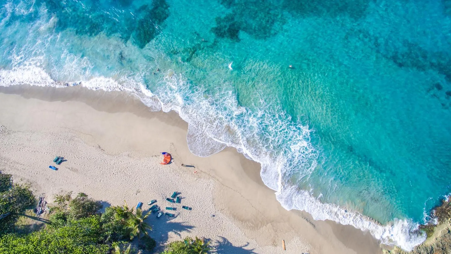 Perla Marina Ecolodge Beach - Kite, Surf, Next Encuentro Beach, Cabarete Bombita Hotel